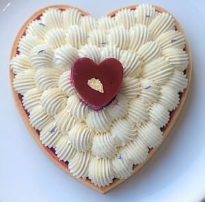 Coeur amande vanille et framboise